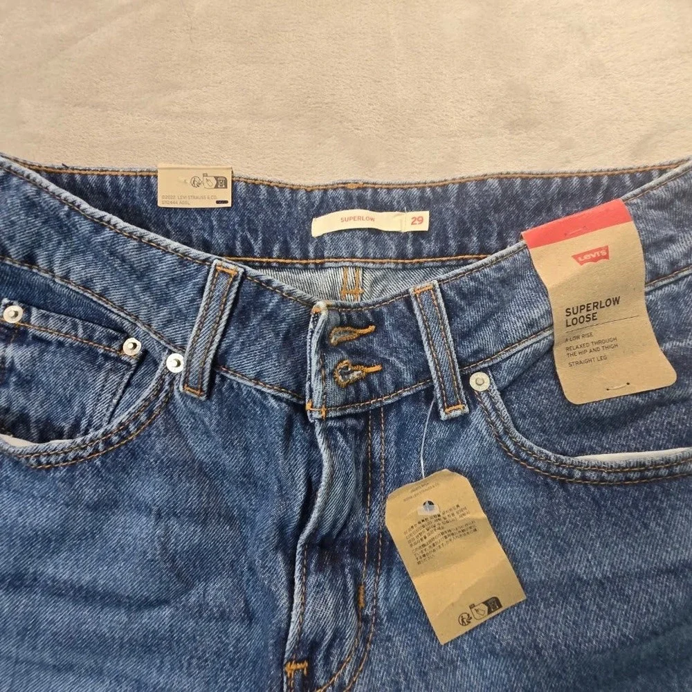 Levis Superlow Loose Jeans Mens 29x32 Medium Wash Straight Leg A7498-0002 NWT